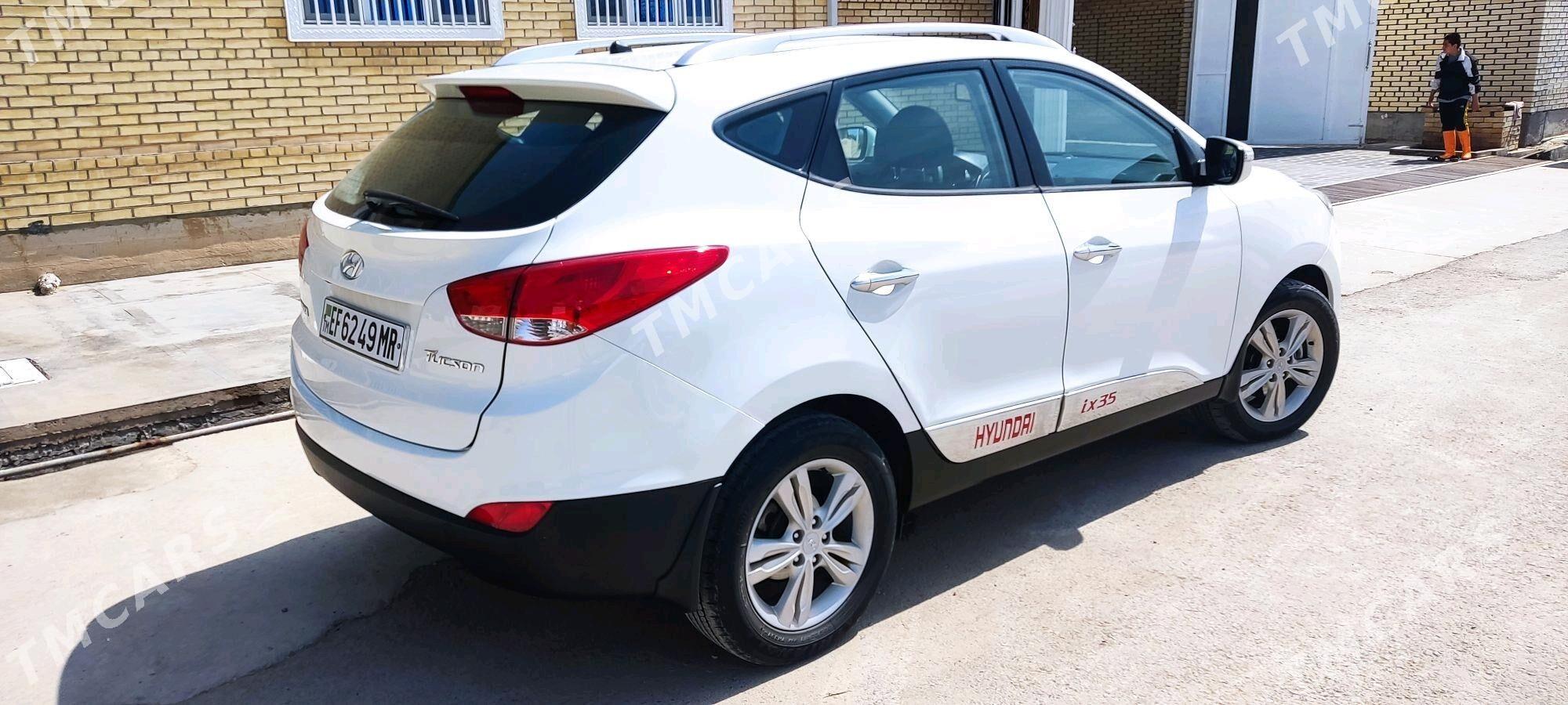 Hyundai IX35 2011 - 220 000 TMT - Мары - img 3
