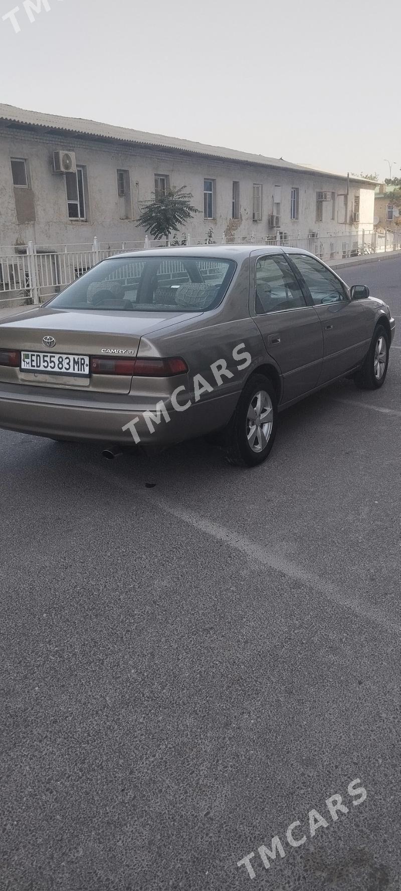 Toyota Camry 1999 - 120 000 TMT - Мары - img 4