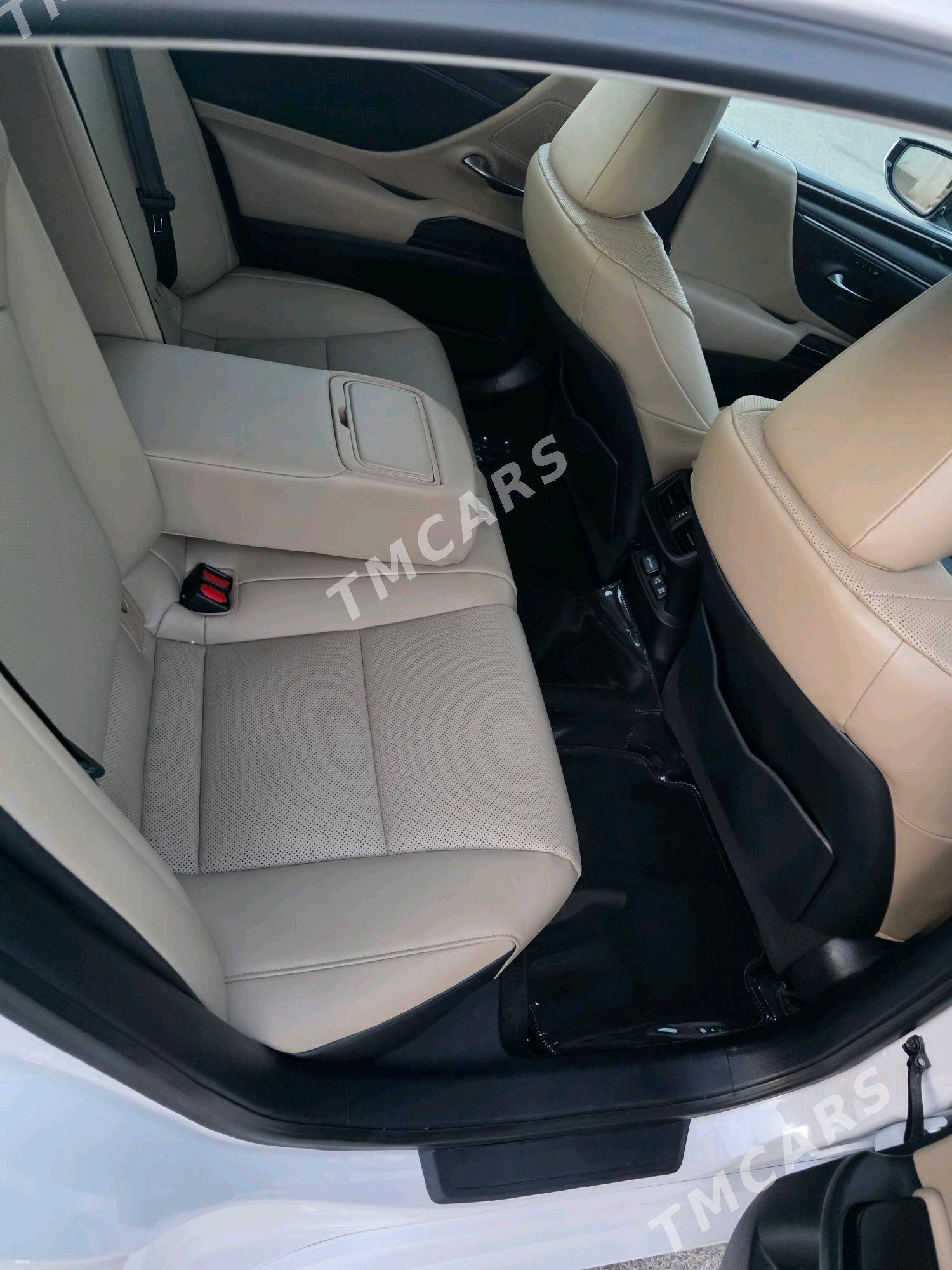 Lexus ES 350 2021 - 526 000 TMT - Büzmeýin GRES - img 8