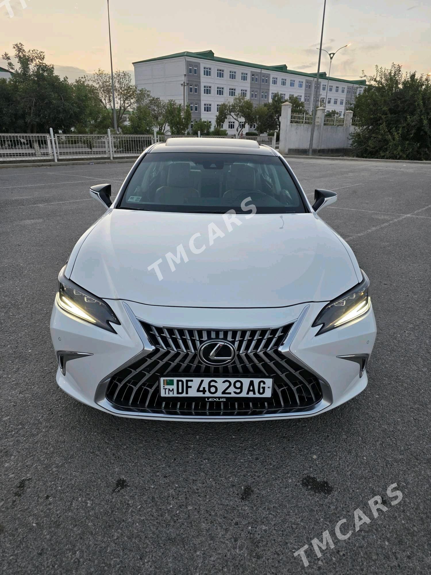 Lexus ES 350 2021 - 526 000 TMT - Büzmeýin GRES - img 4