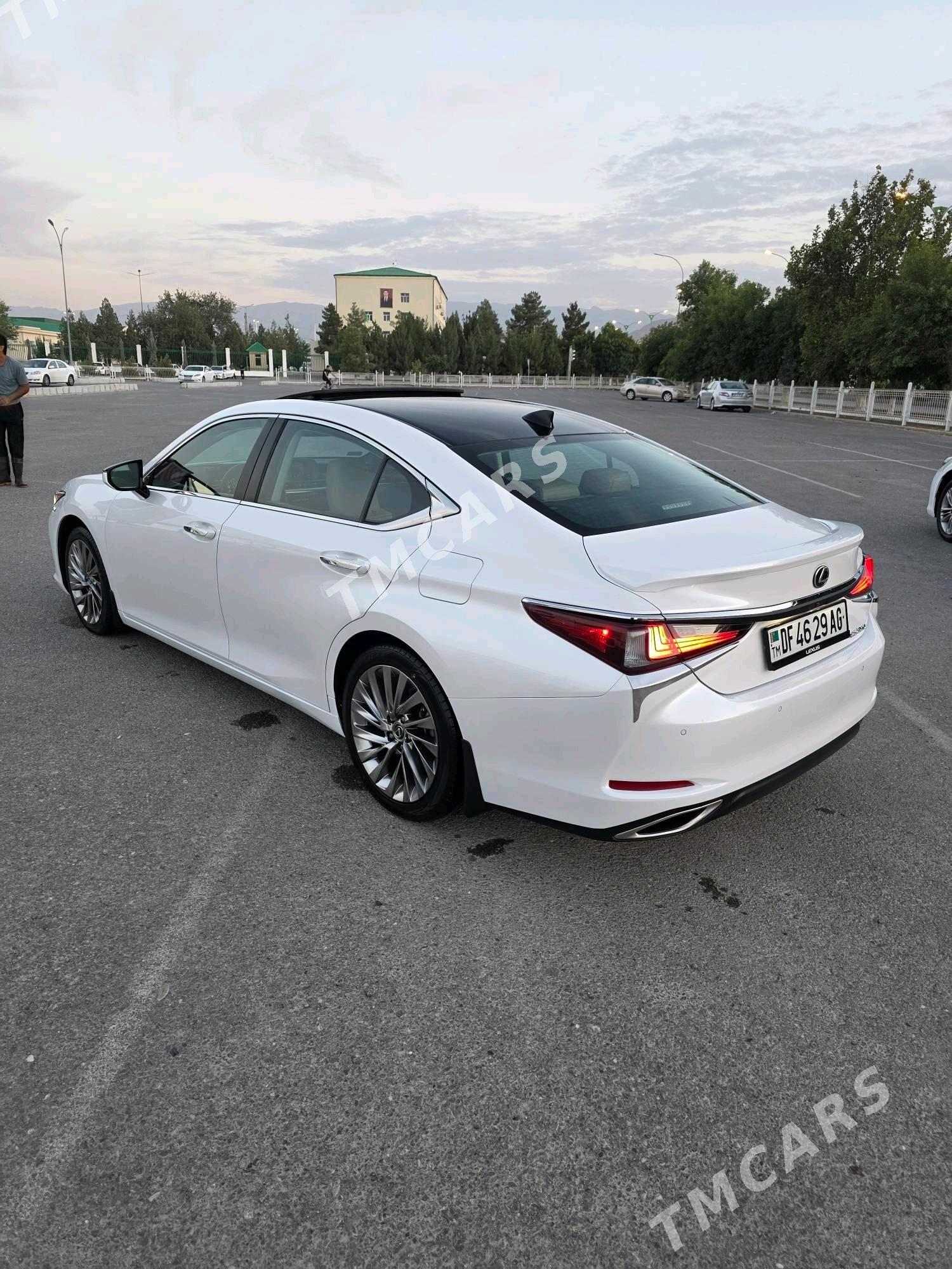 Lexus ES 350 2021 - 526 000 TMT - Büzmeýin GRES - img 5