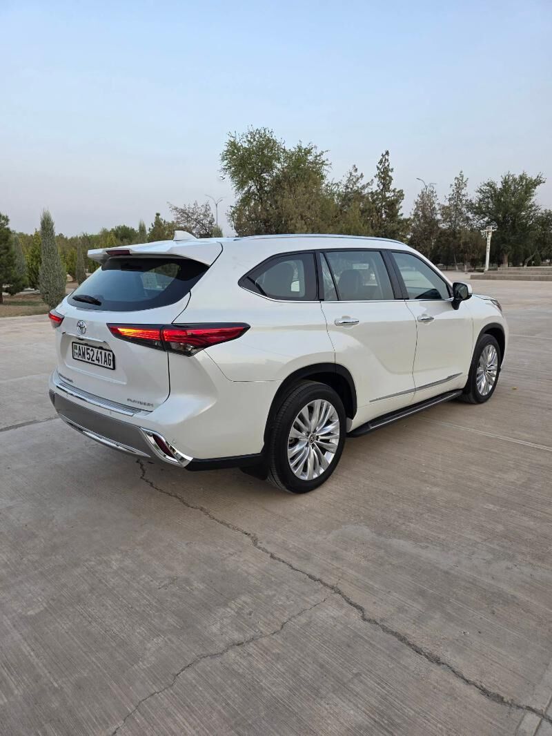 Toyota Highlander 2021 - 625 000 TMT - Büzmeýin GRES - img 2