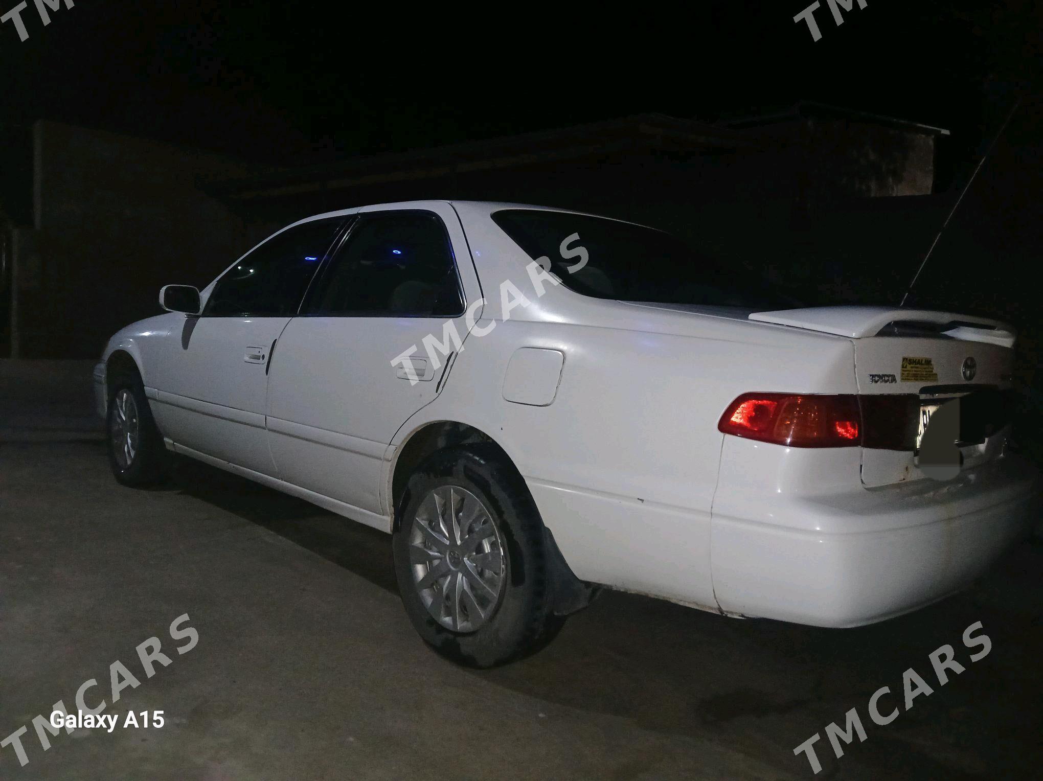 Toyota Camry 2000 - 135 000 TMT - Köneürgenç - img 2