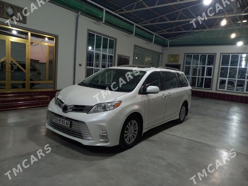 Toyota Sienna 2020 - 460 000 TMT - Ашхабад - img 5