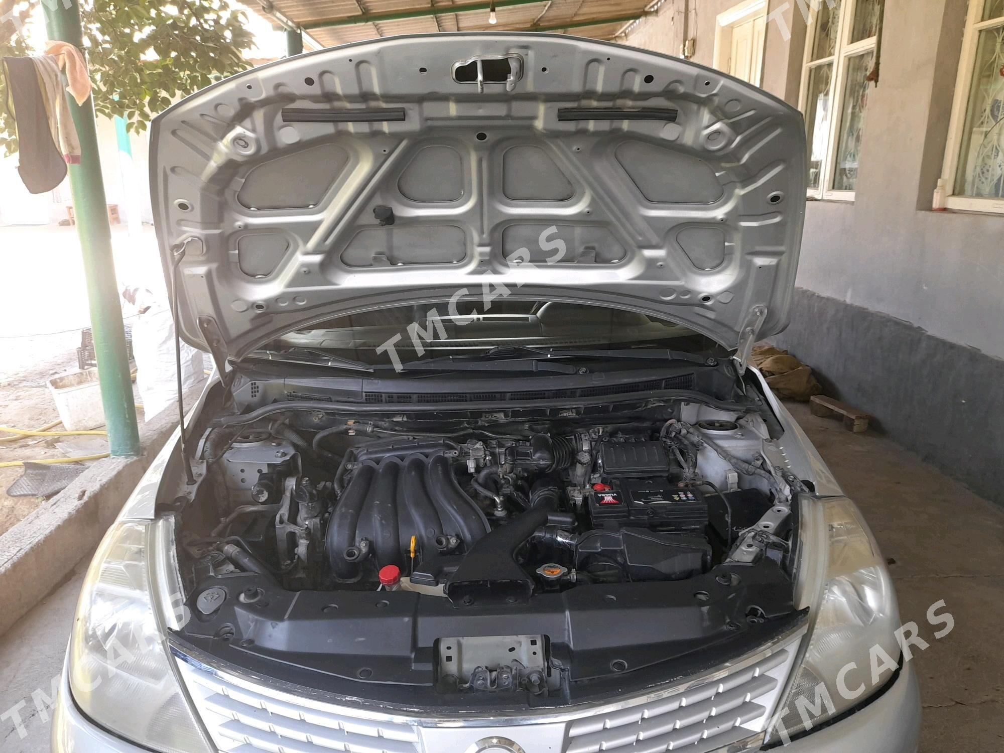 Nissan Versa 2009 - 128 000 TMT - Ашхабад - img 2