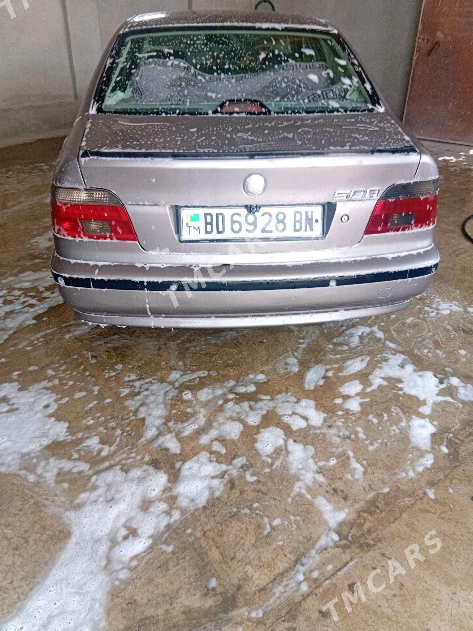 BMW E39 1996 - 80 000 TMT - Гызыларбат - img 3