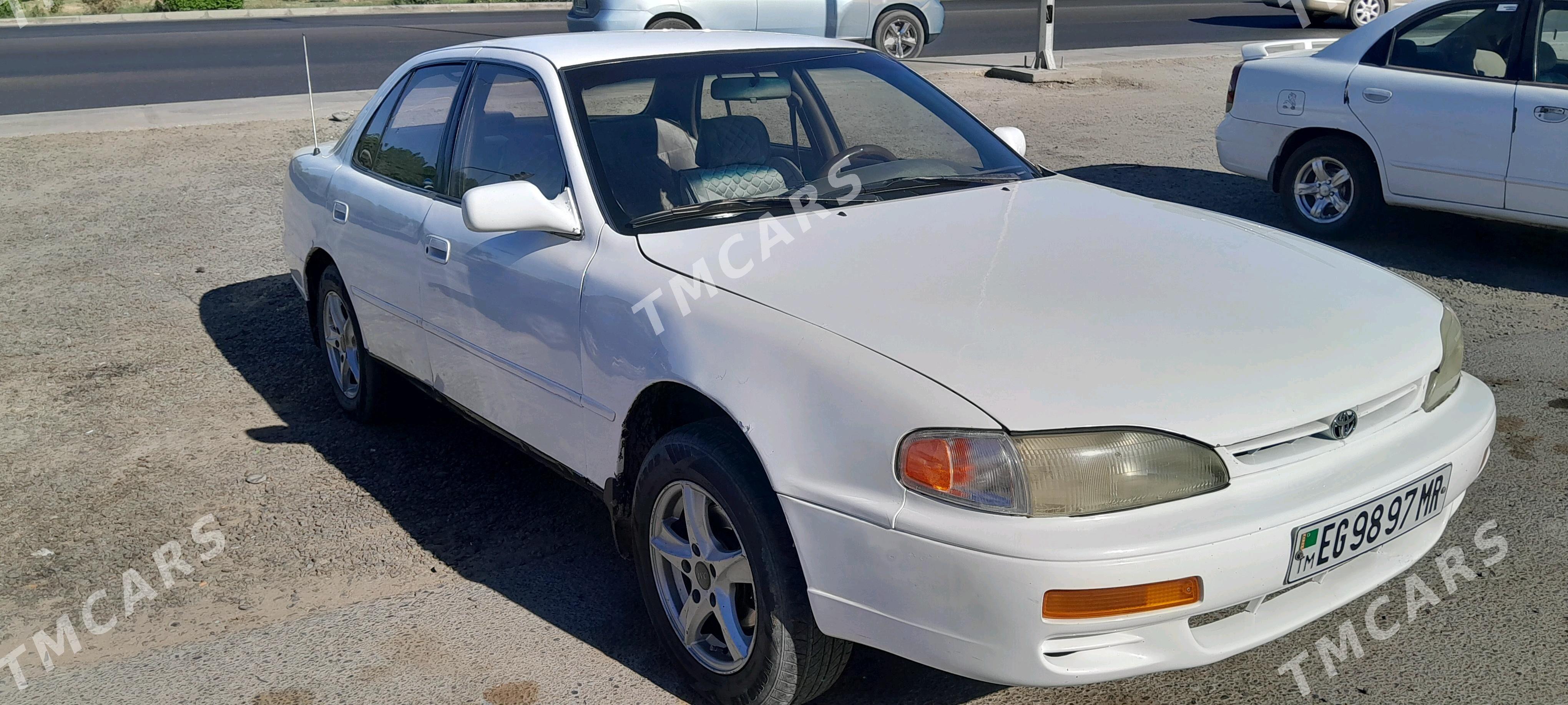 Toyota Camry 1994 - 75 000 TMT - Мары - img 2