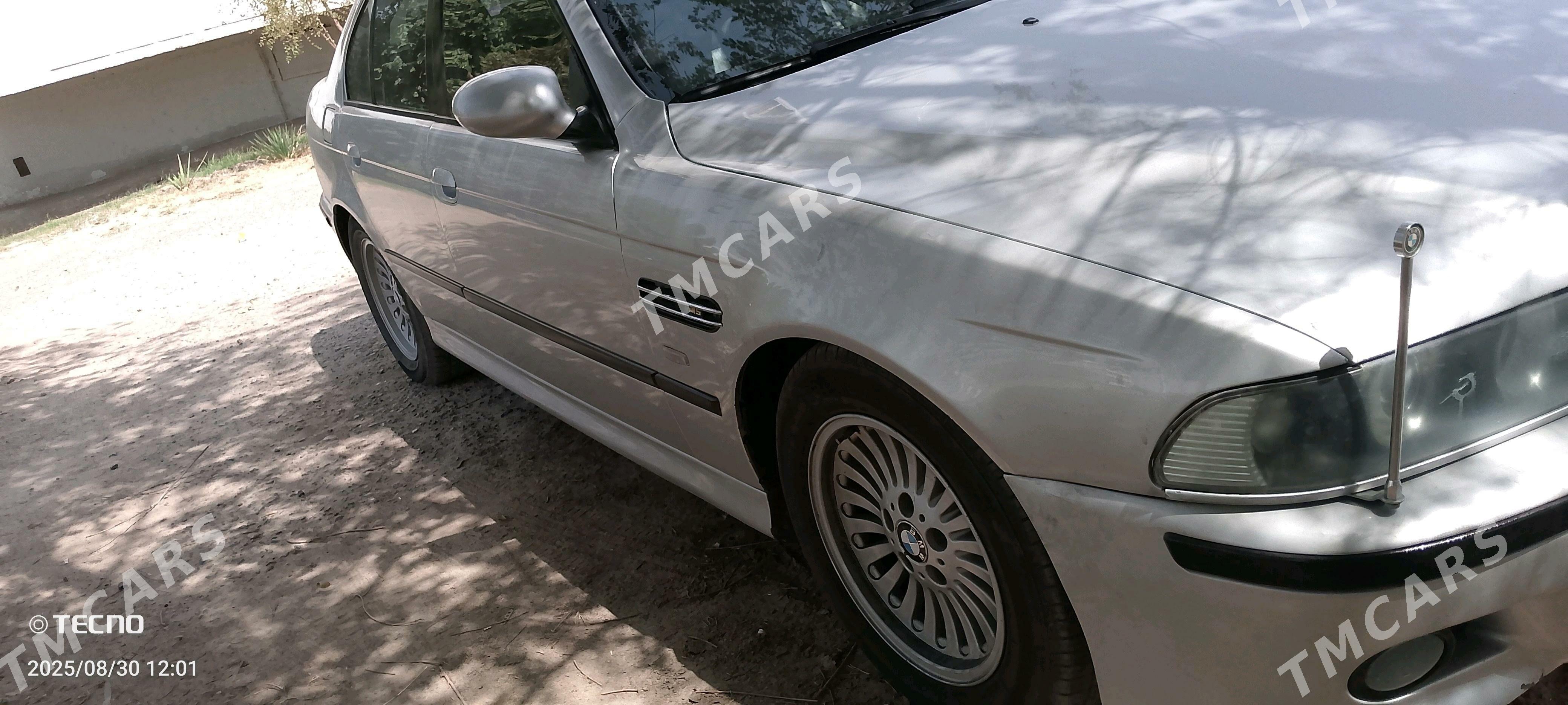BMW 530 2002 - 140 000 TMT - Туркменабат - img 4