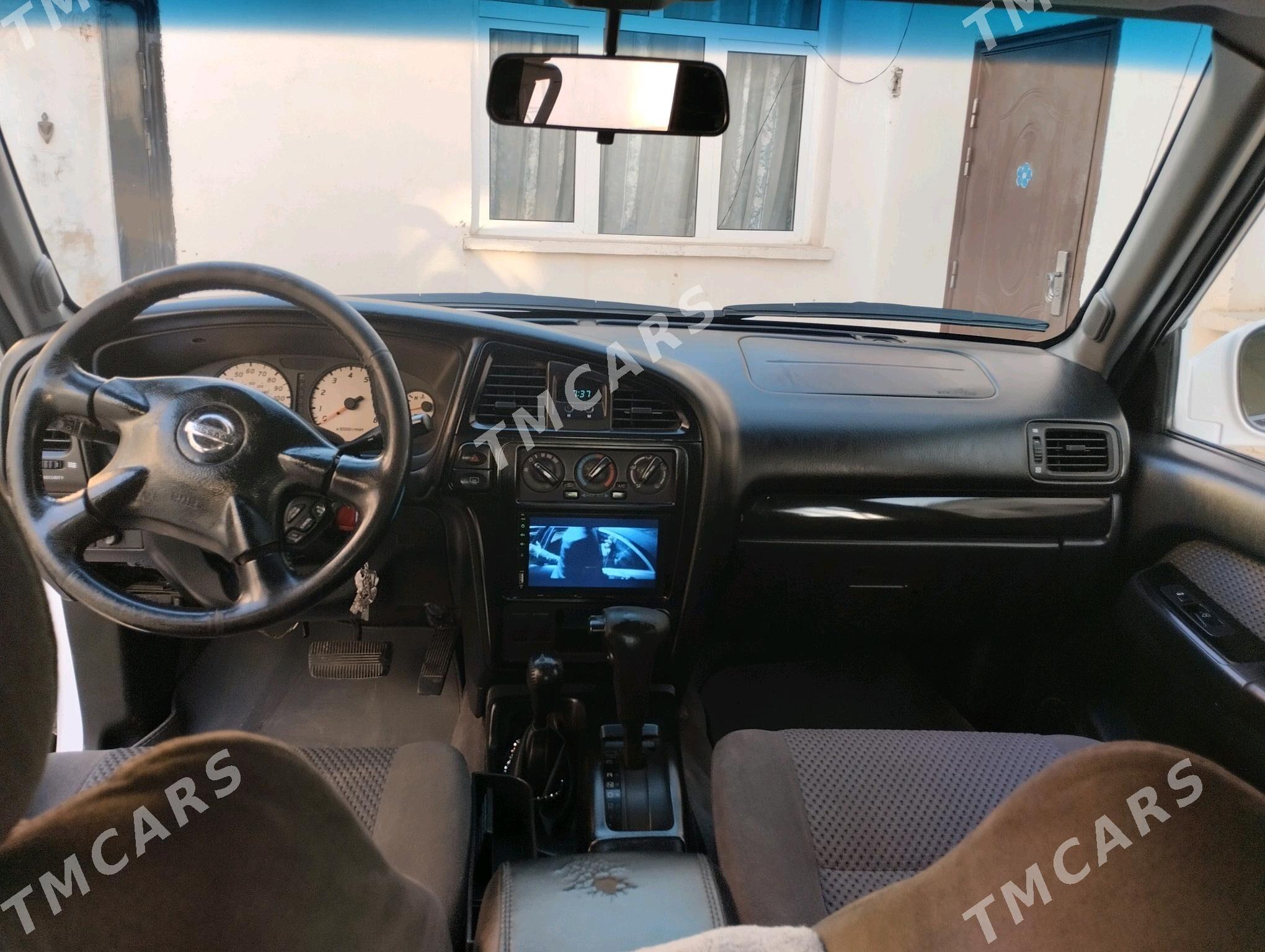 Nissan Pathfinder 2003 - 106 000 TMT - Кака - img 5