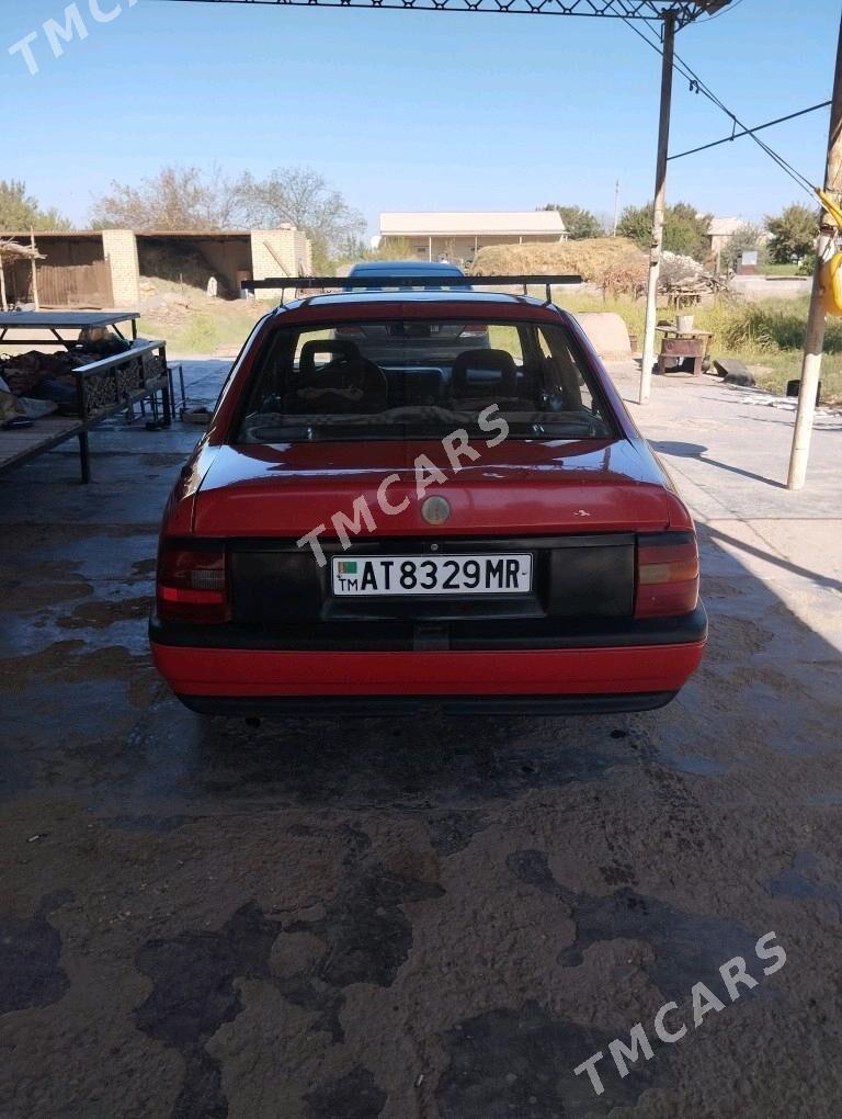 Opel Vectra 1992 - 18 000 TMT - Мары - img 5