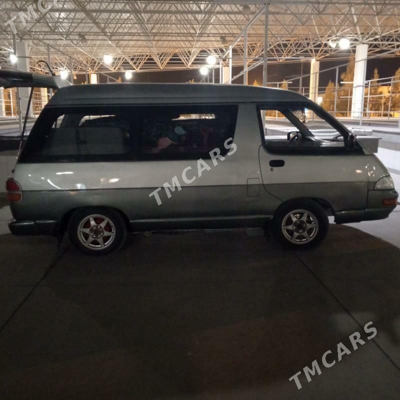 Toyota Town Ace 1995 - 40 000 TMT - Гарабекевюл - img 3