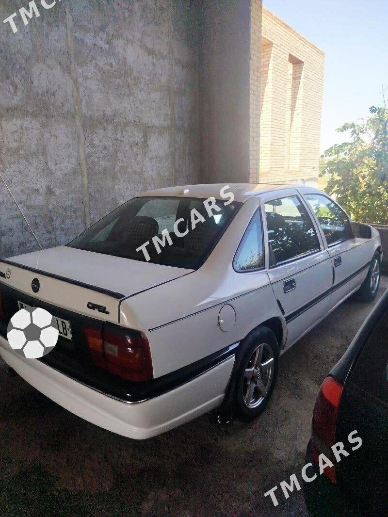 Opel Vectra 1994 - 28 000 TMT - Çärjew - img 4