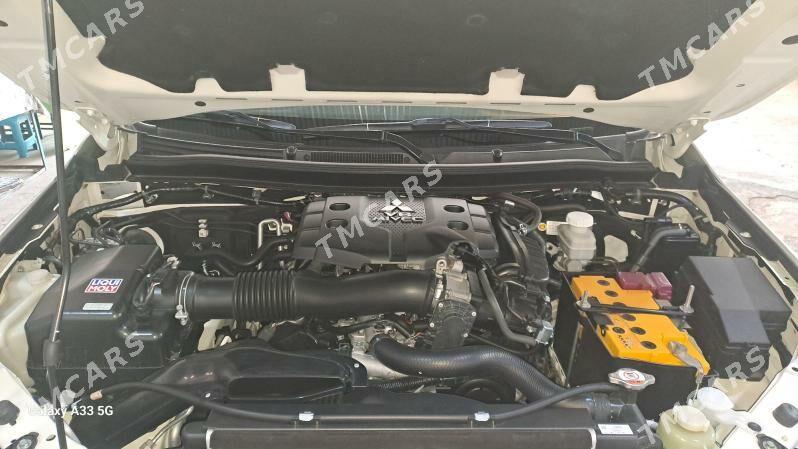 Mitsubishi Montero Sport 2019 - 375 000 TMT - Aşgabat - img 9
