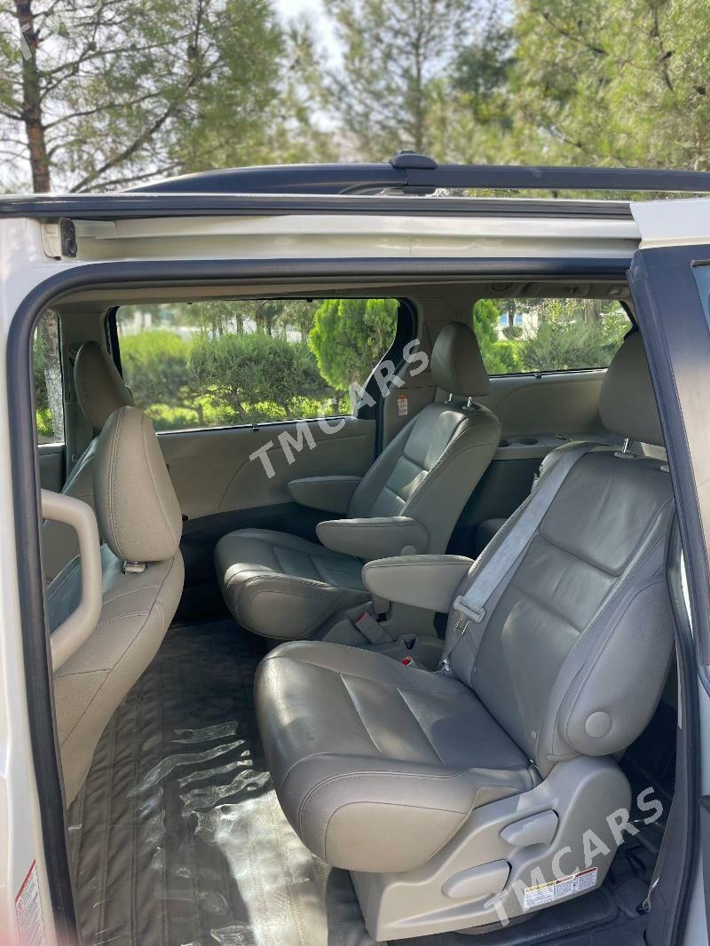 Toyota Sienna 2016 - 410 000 TMT - Herrikgala - img 3