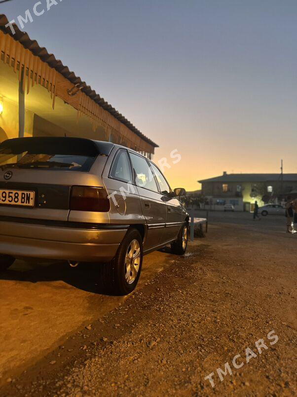 Opel Astra 1992 - 40 000 TMT - Türkmenbaşy - img 1
