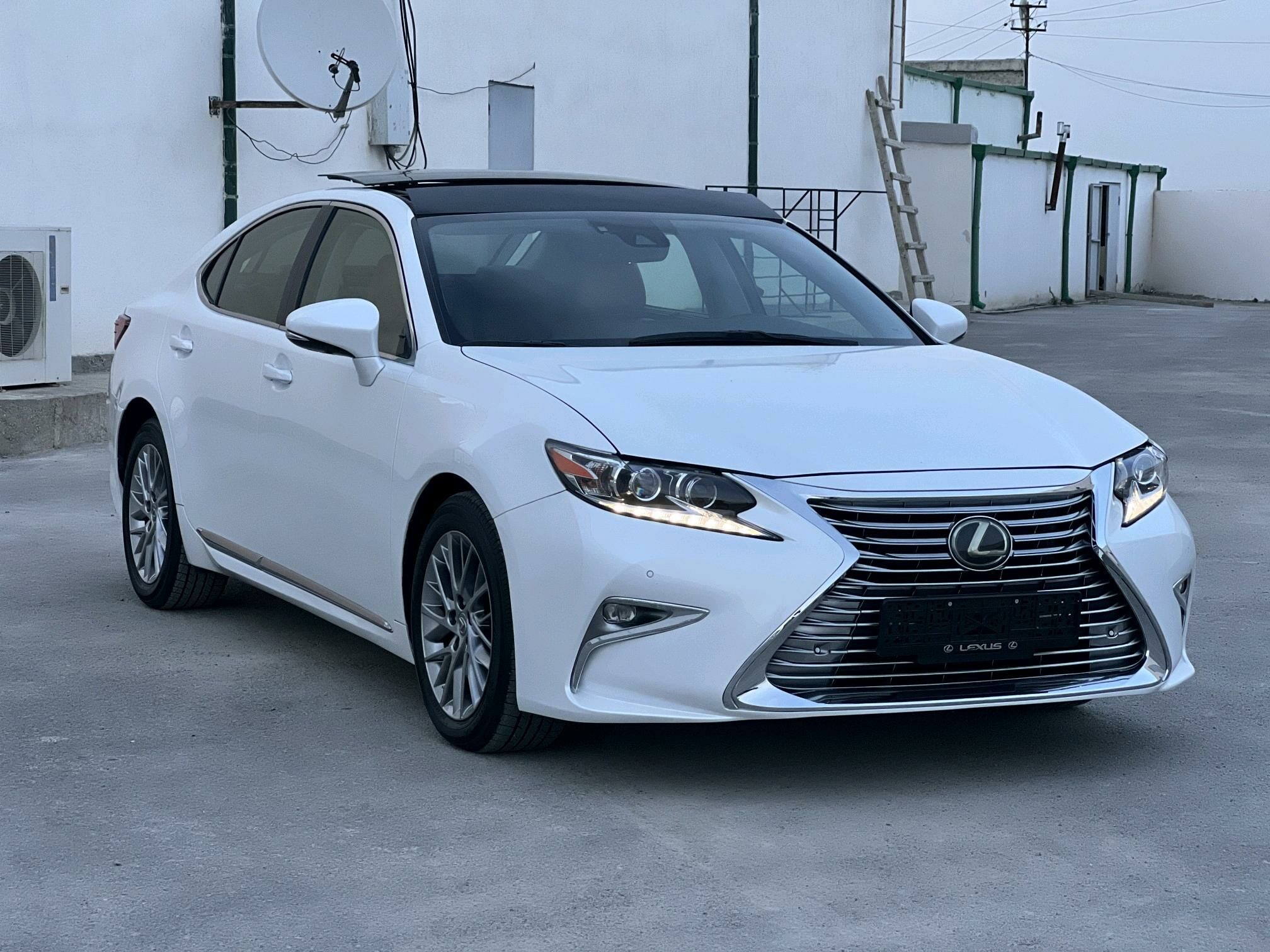 Lexus ES 350 2017 - 730 000 TMT - Aşgabat - img 8