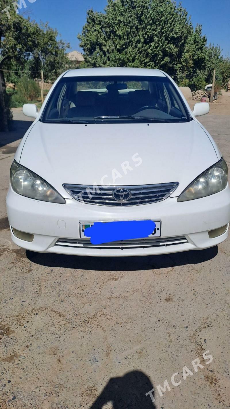 Toyota Camry 2005 - 160 000 TMT - Мары - img 9