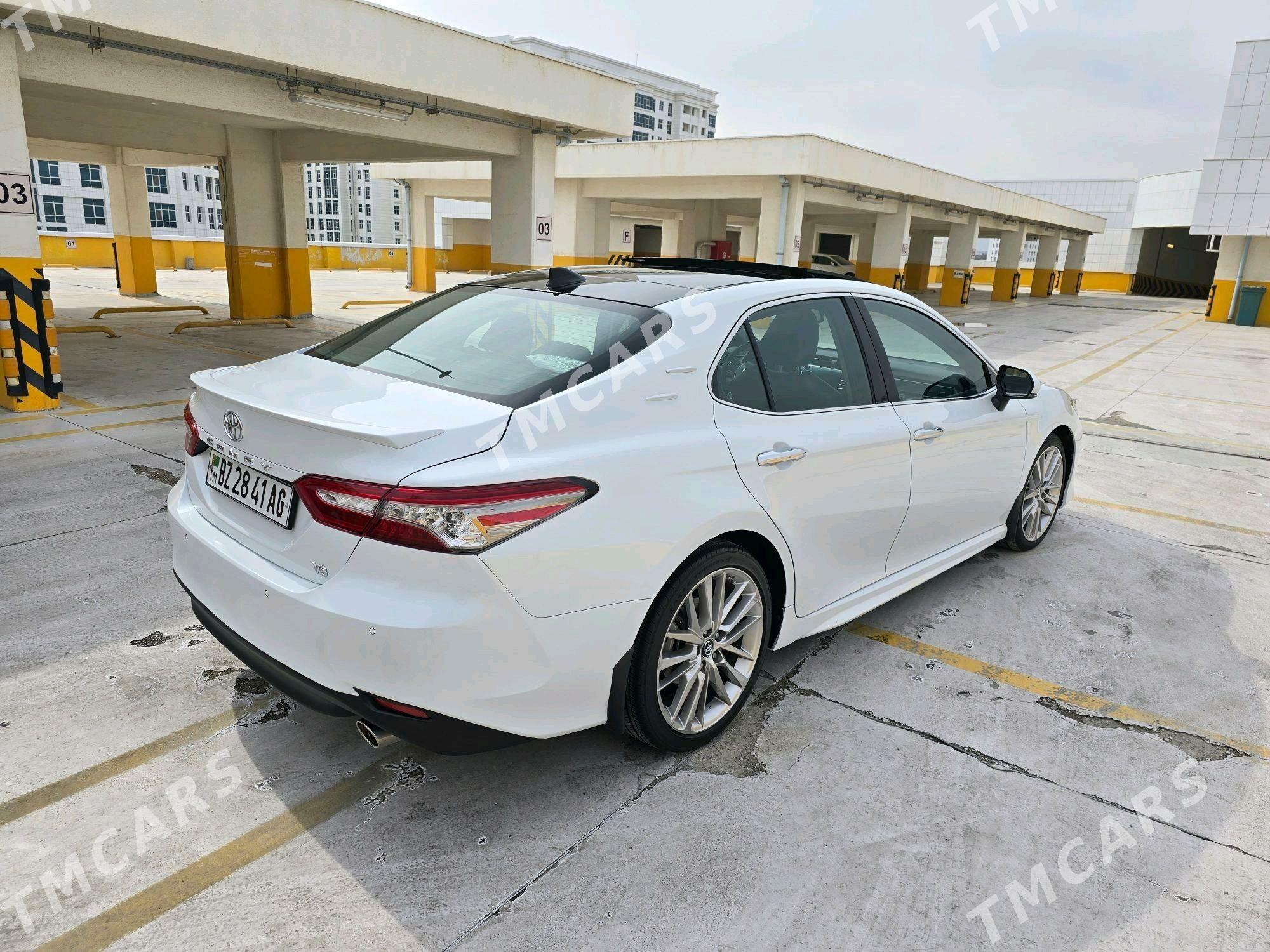 Toyota Camry 2019 - 395 000 TMT - Ашхабад - img 2