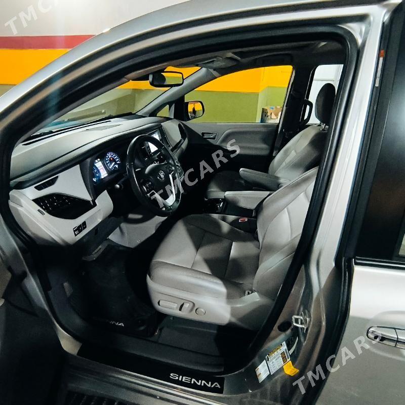 Toyota Sienna 2020 - 480 000 TMT - Дянев - img 3