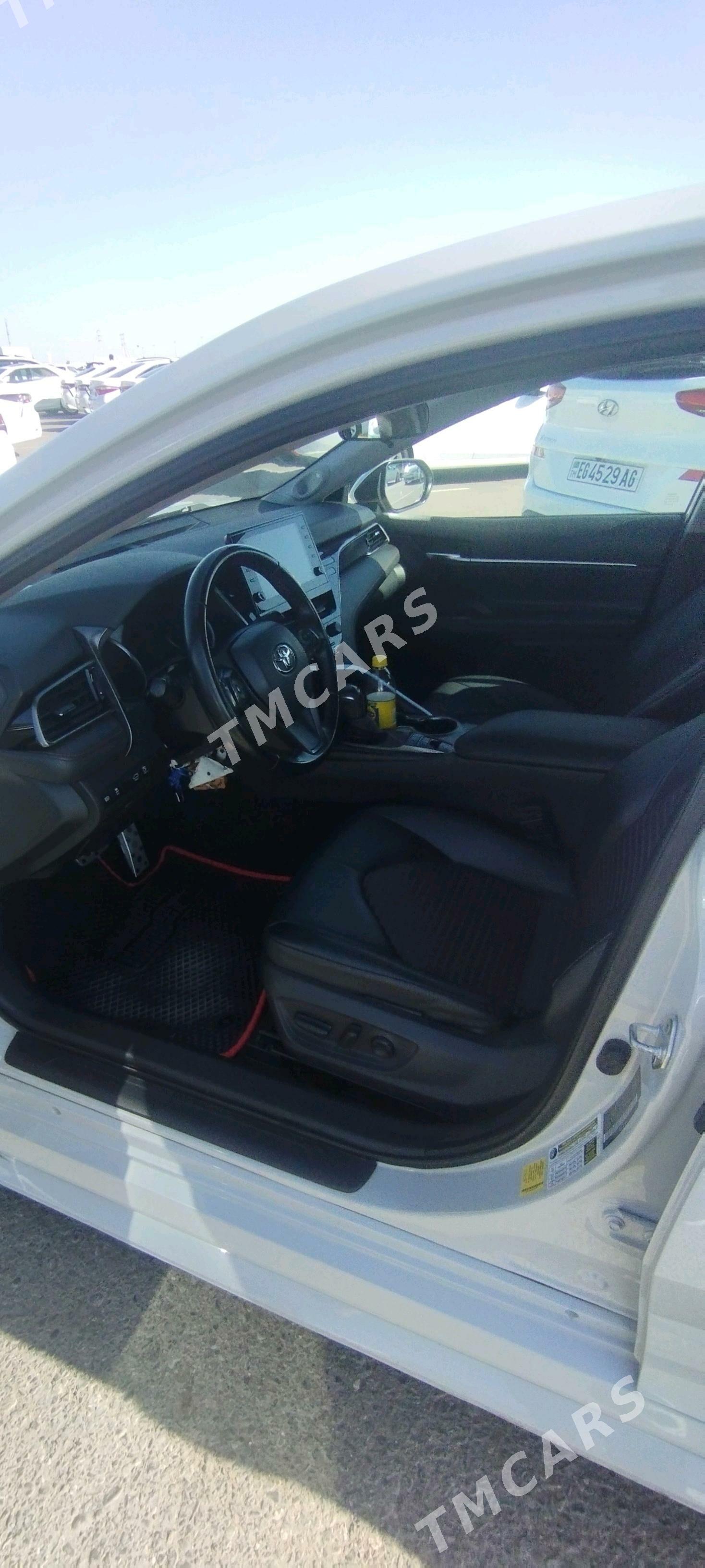 Toyota Camry 2021 - 420 000 TMT - Аркадаг - img 2