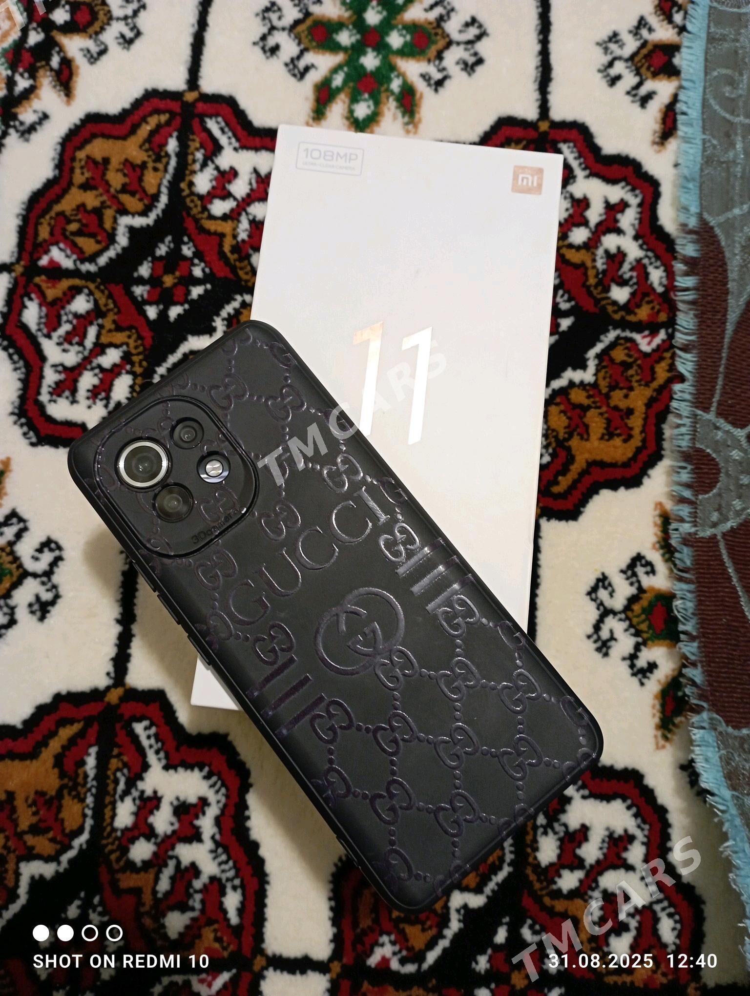 XIAOMI.11    5.G (Pamet 8/256) - Бахарден - img 3