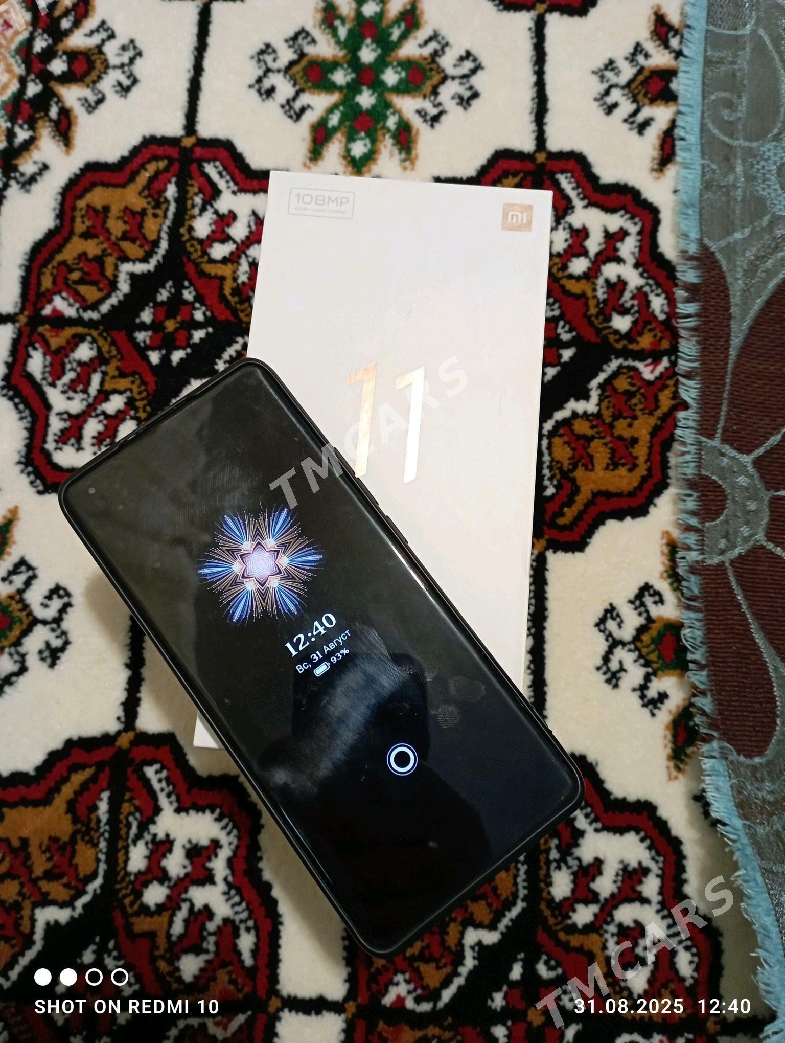 XIAOMI.11    5.G (Pamet 8/256) - Бахарден - img 5