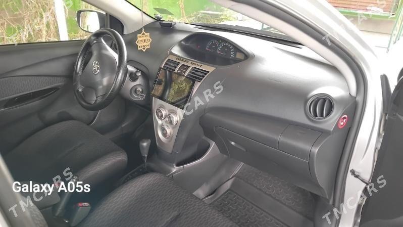 Toyota Yaris 2009 - 130 000 TMT - Aşgabat - img 3