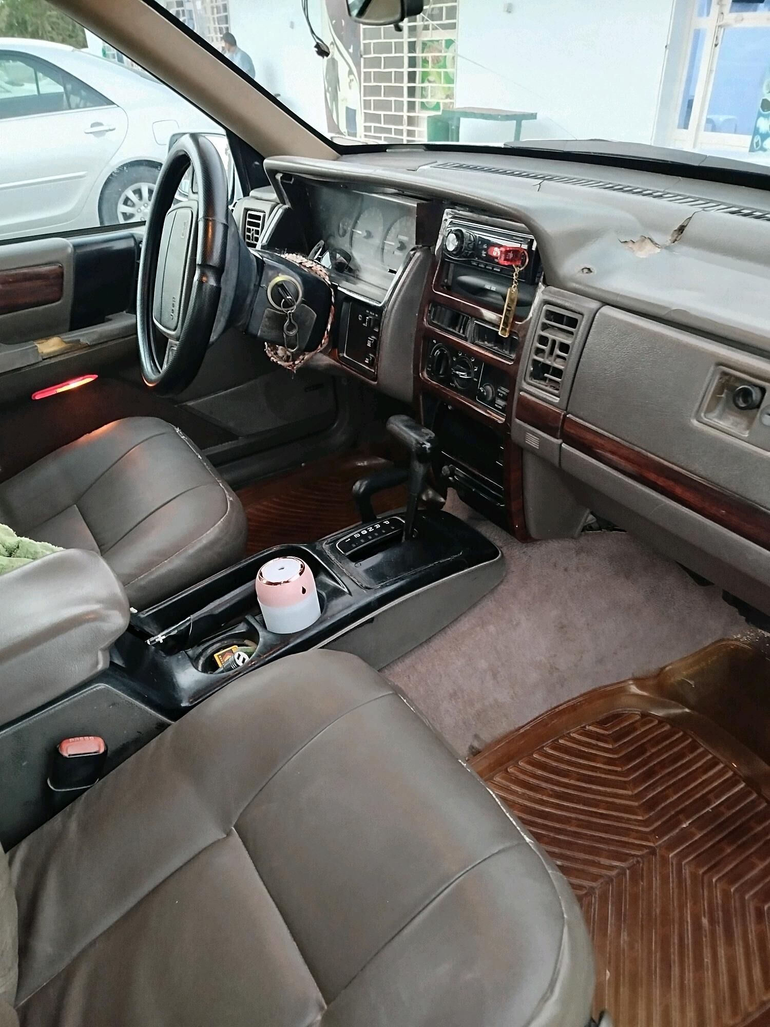 Jeep Grand Cherokee 1995 - 62 000 TMT - Теджен - img 4