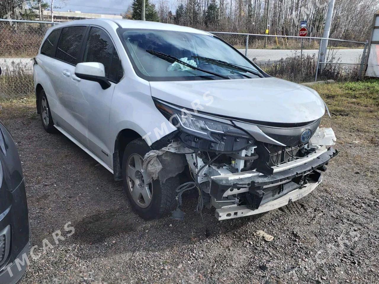 Toyota Sienna 2021 - 480 000 TMT - Bedew - img 2