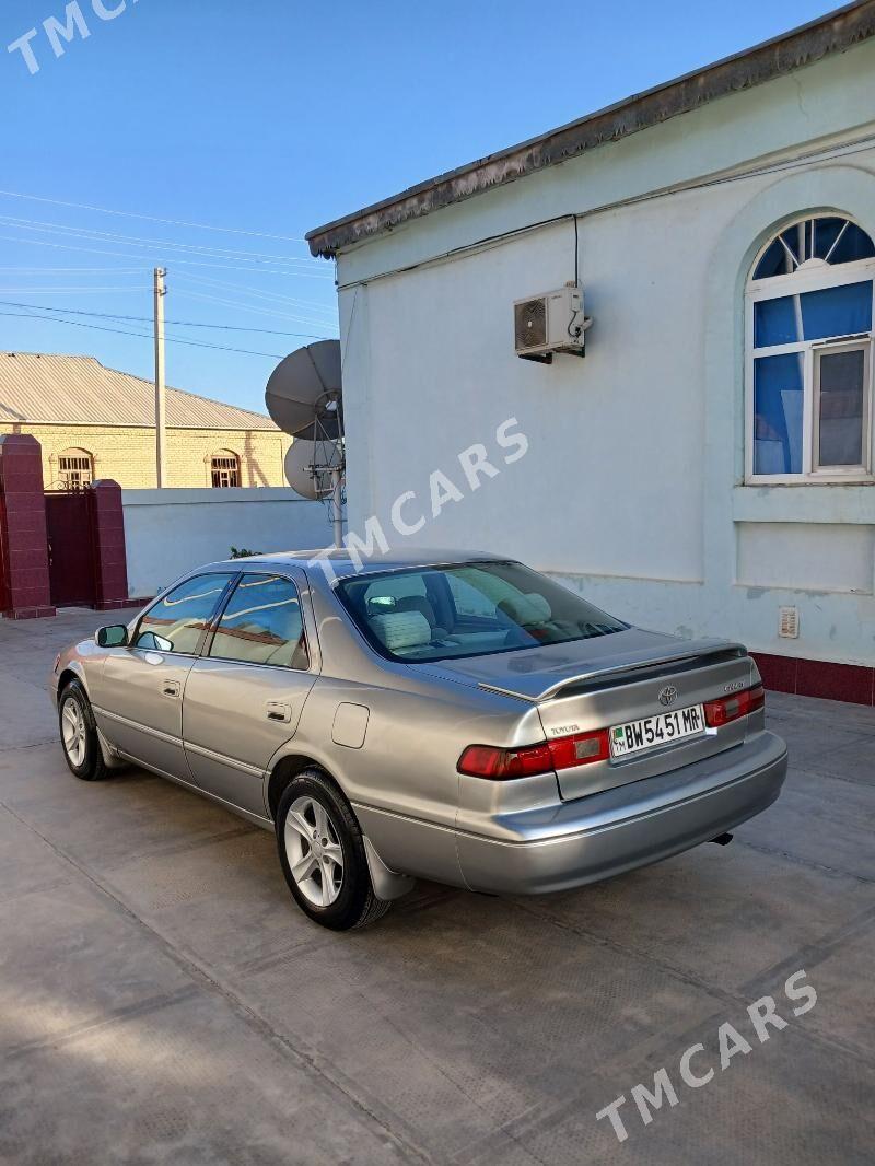 Toyota Camry 1999 - 127 000 TMT - Мары - img 4