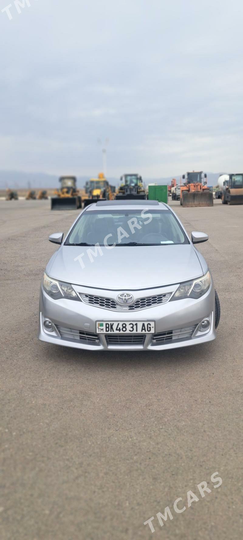 Toyota Camry 2014 - 215 000 TMT - Ашхабад - img 4