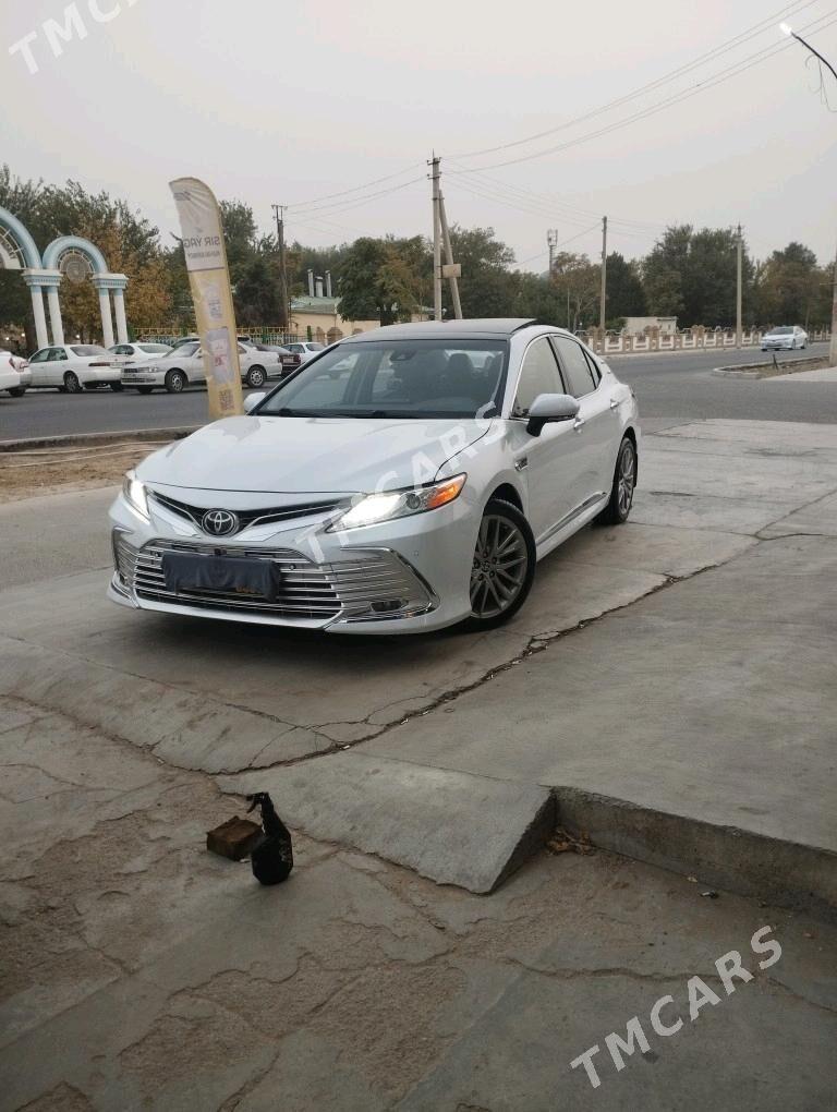 Toyota Camry 2021 - 450 000 TMT - Мары - img 2