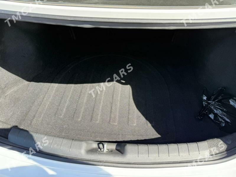 Hyundai Elantra 2020 - 225 000 TMT - Howdan "W" - img 4