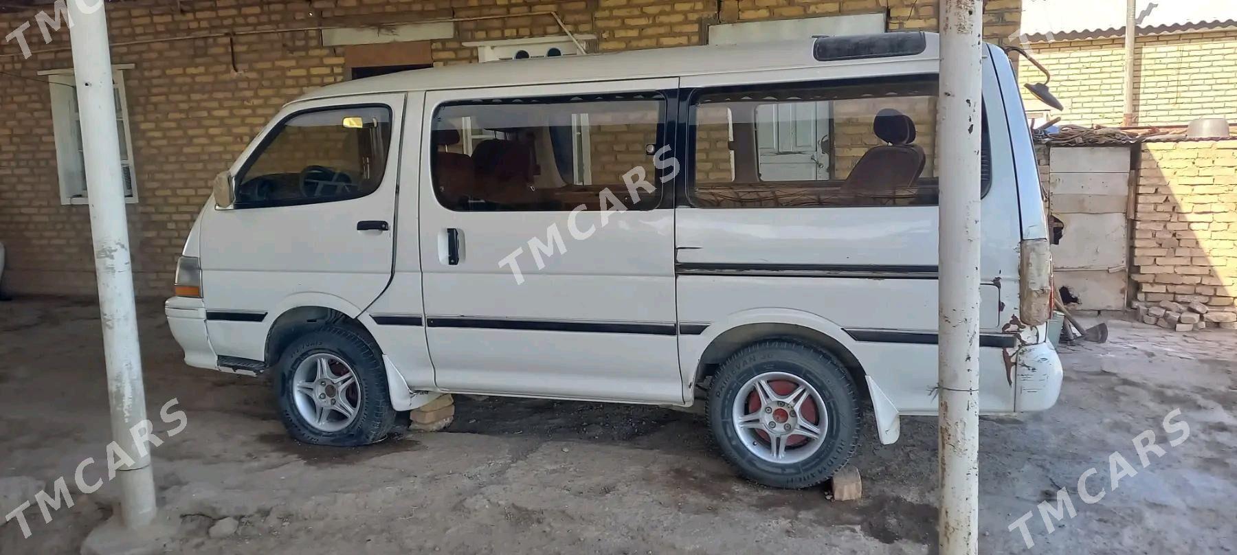 Toyota Hiace 1989 - 60 000 TMT - Garagum etraby - img 4