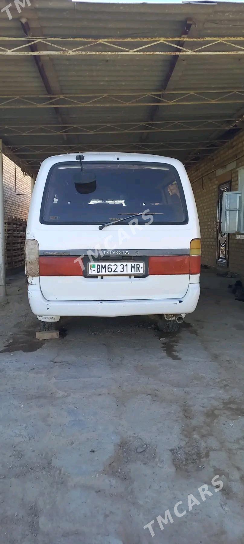 Toyota Hiace 1989 - 60 000 TMT - Garagum etraby - img 3