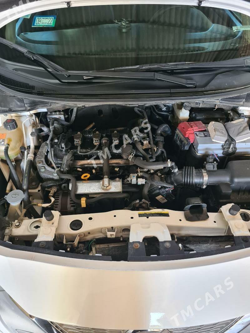 Nissan Versa 2021 - 175 000 TMT - Ашхабад - img 6