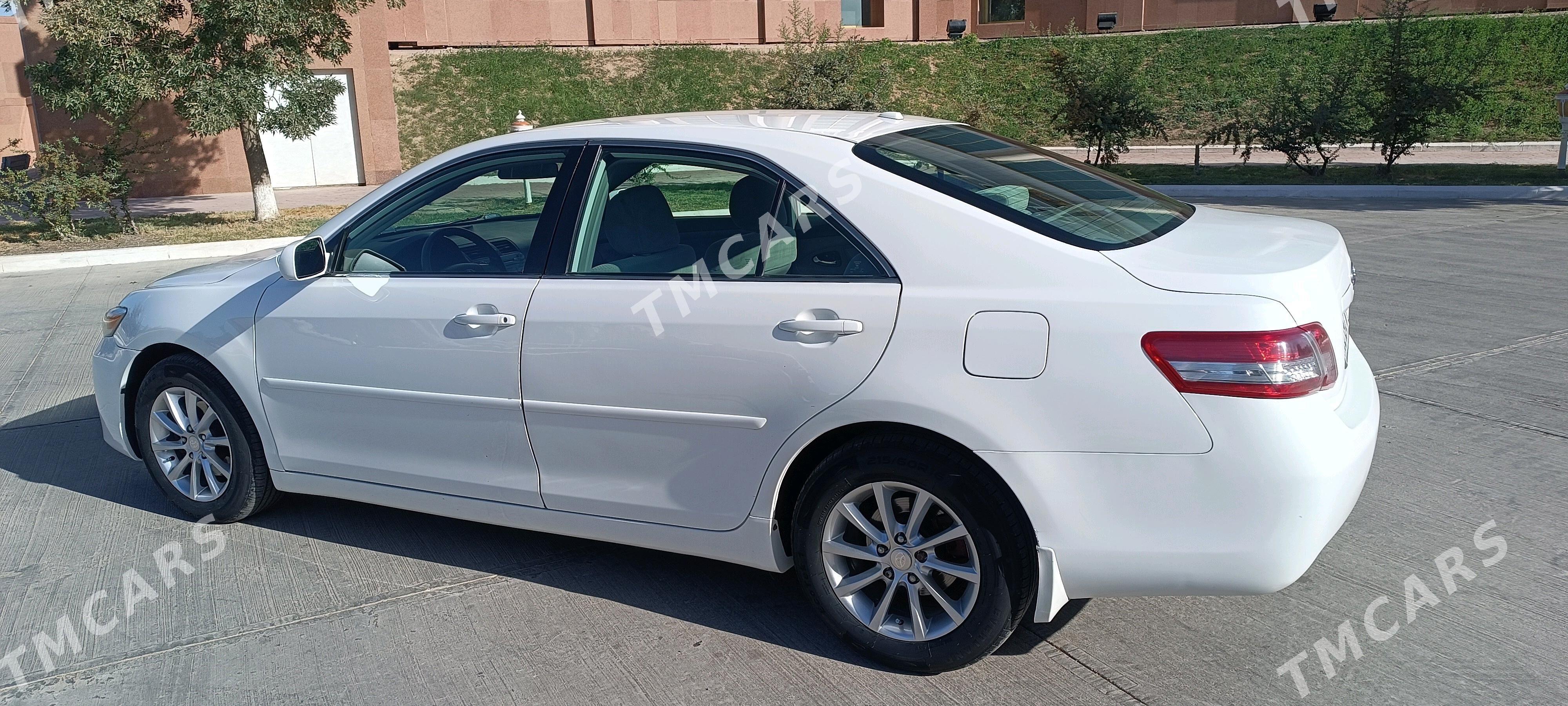Toyota Camry 2010 - 170 000 TMT - Мары - img 2