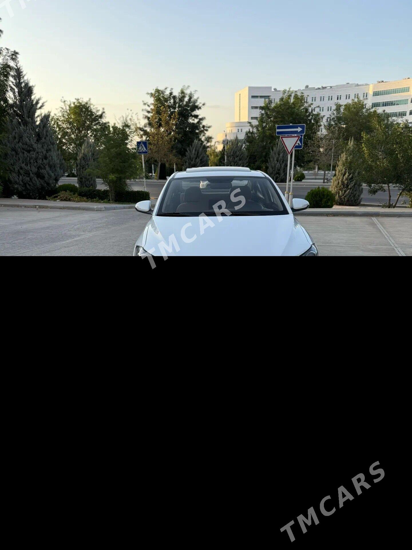 Hyundai Elantra 2018 - 255 000 TMT - Ашхабад - img 4
