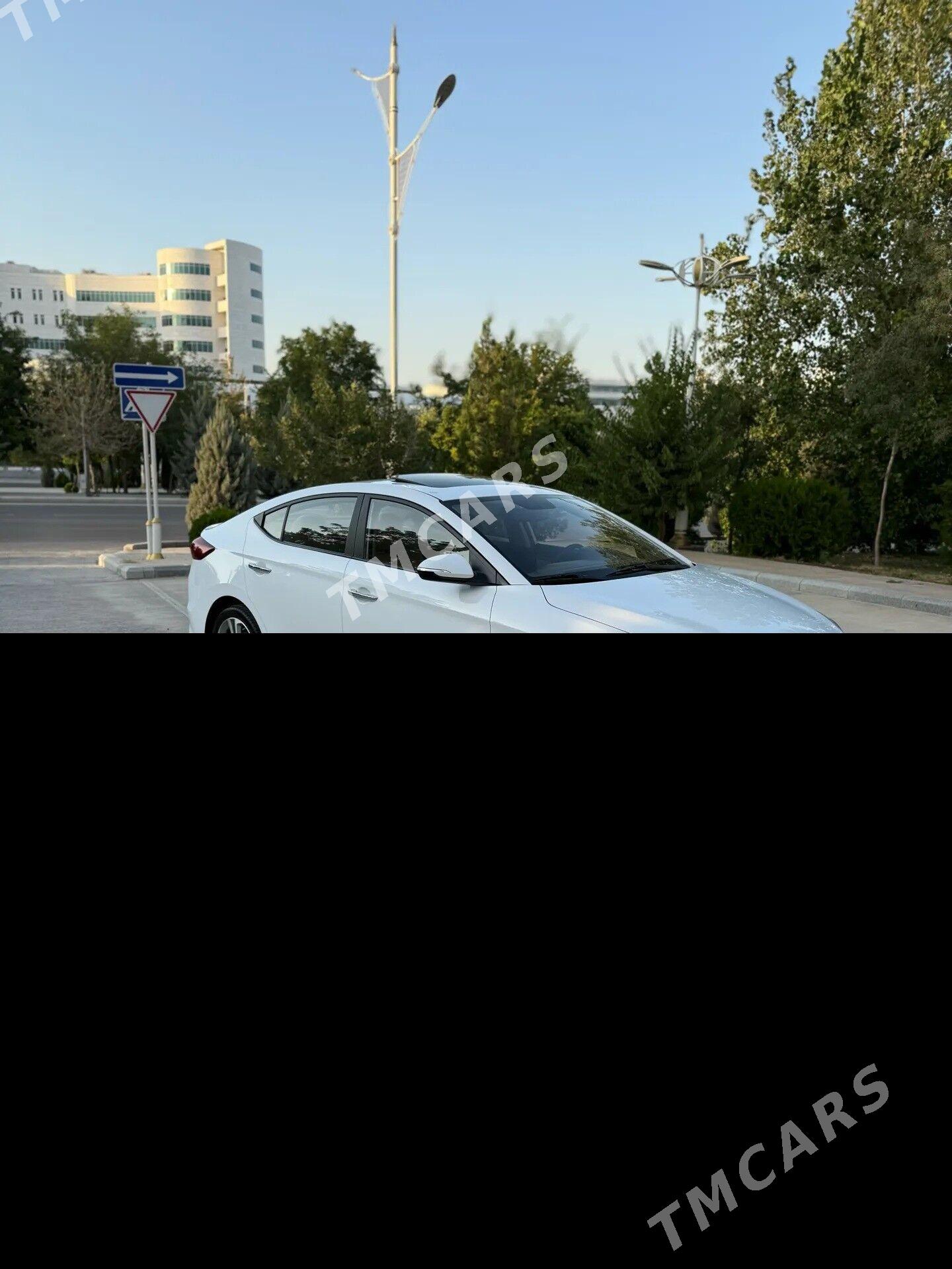 Hyundai Elantra 2018 - 255 000 TMT - Ашхабад - img 3