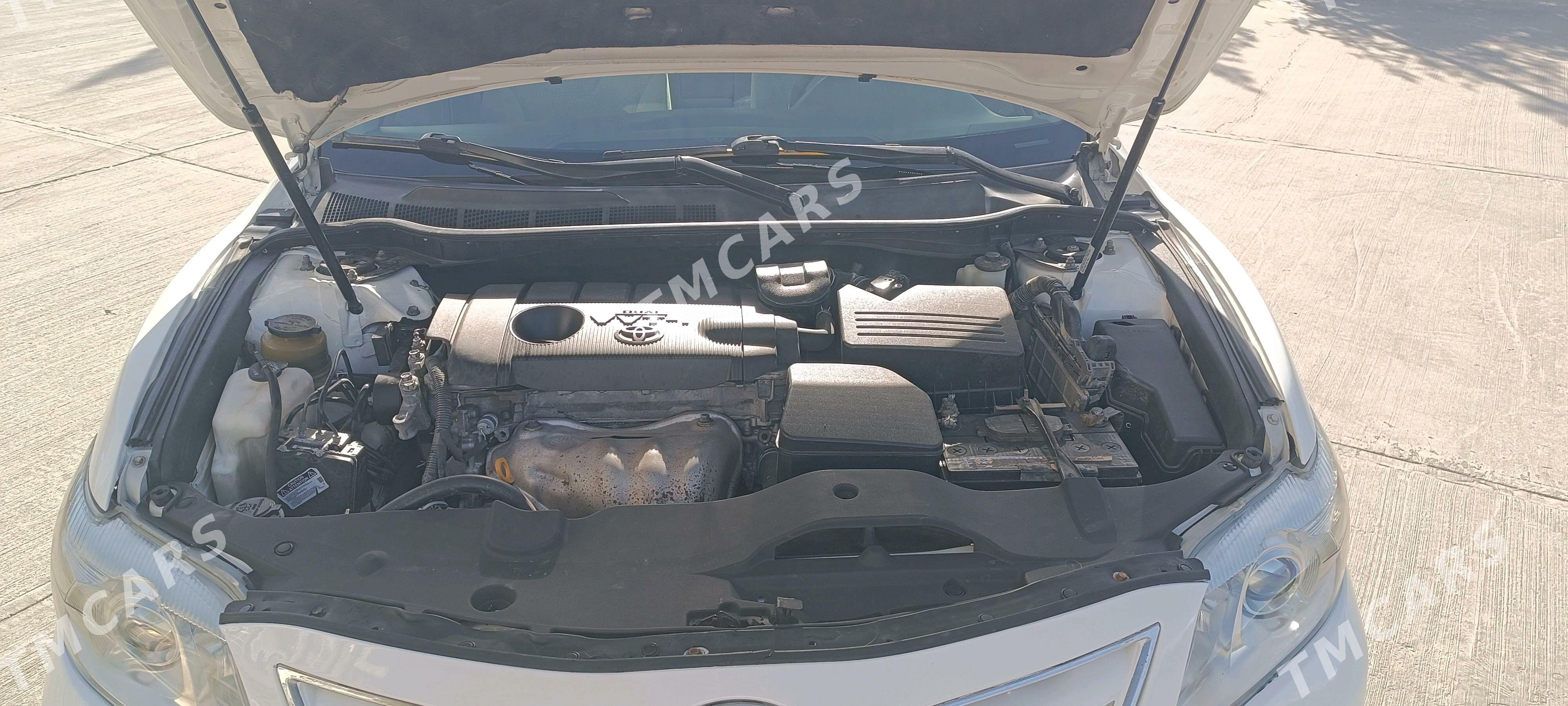 Toyota Camry 2010 - 170 000 TMT - Мары - img 6
