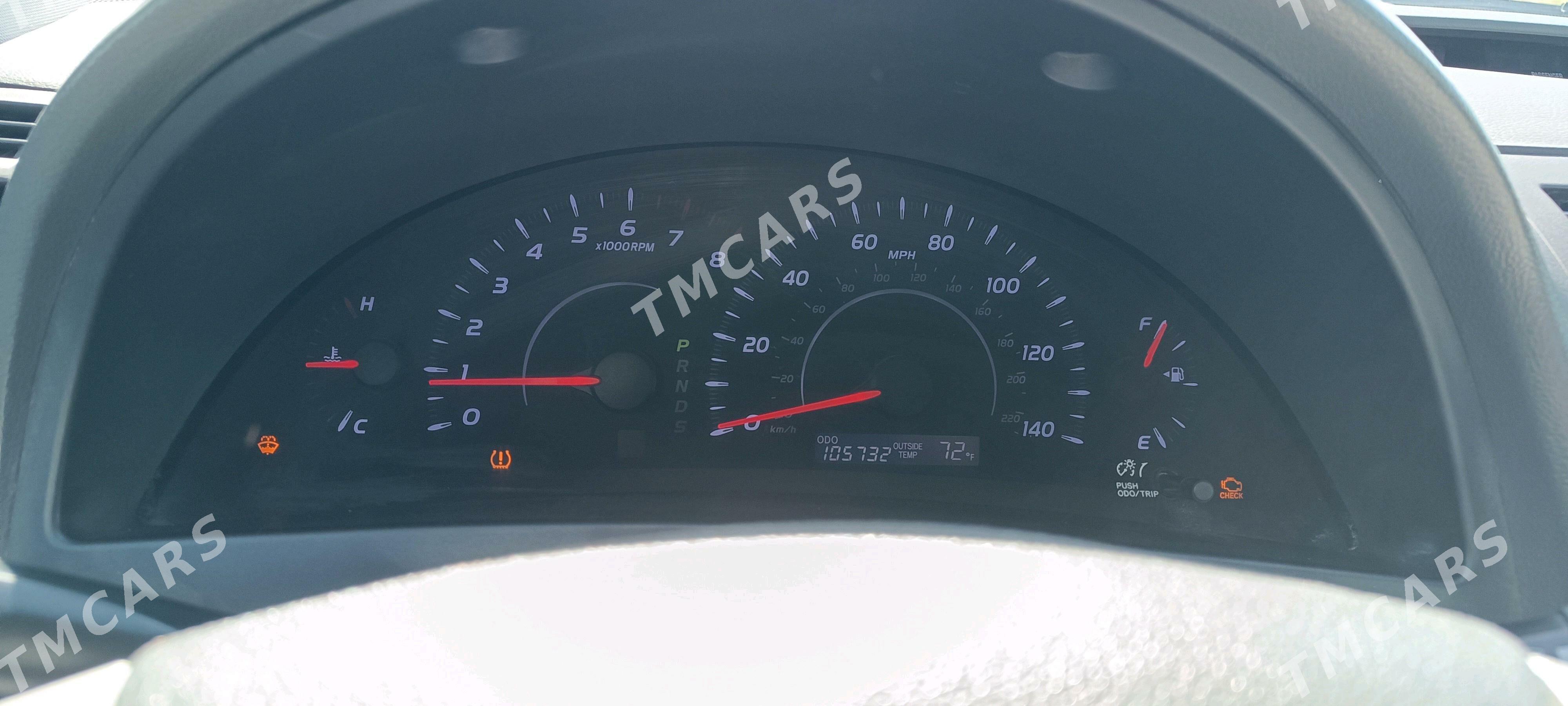 Toyota Camry 2010 - 170 000 TMT - Мары - img 5
