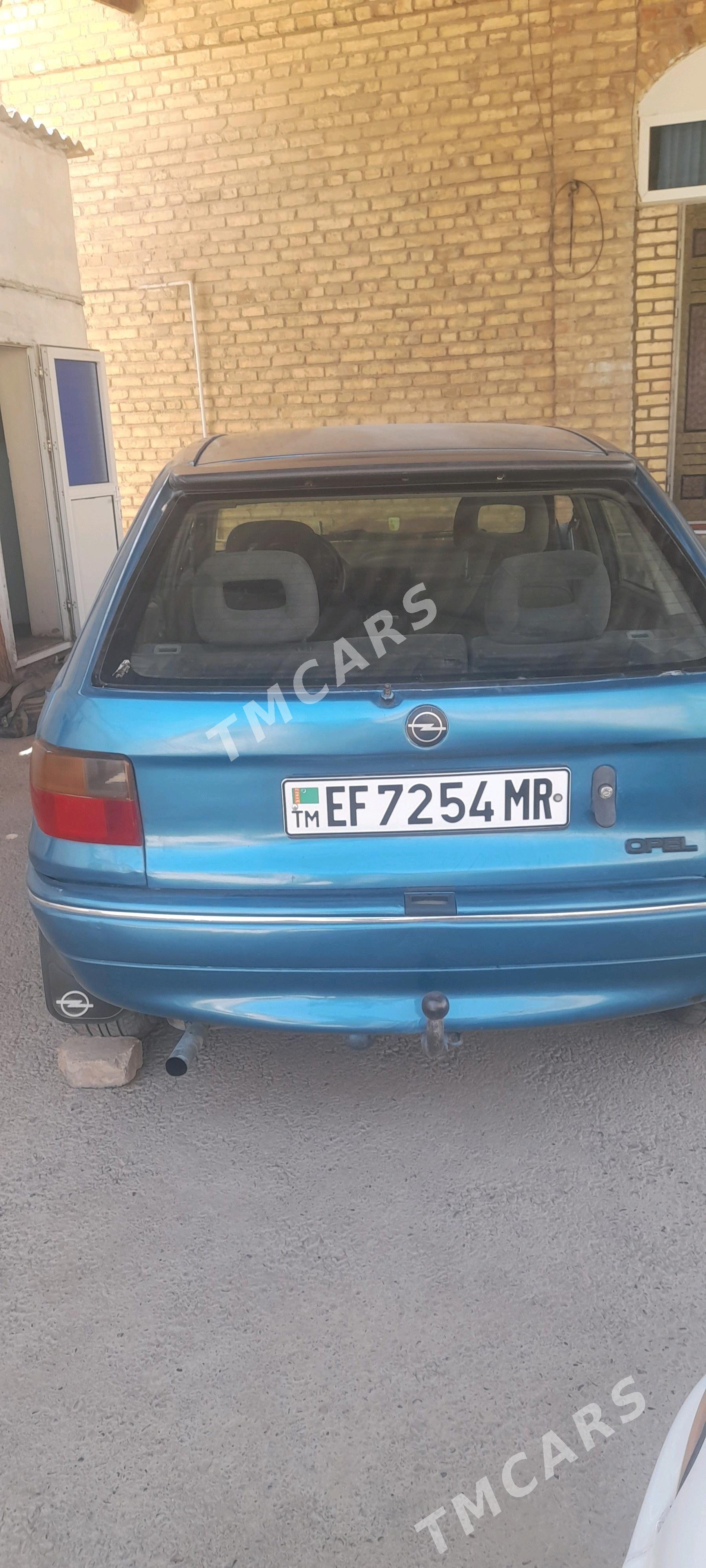 Opel Astra 1992 - 27 000 TMT - Мары - img 3