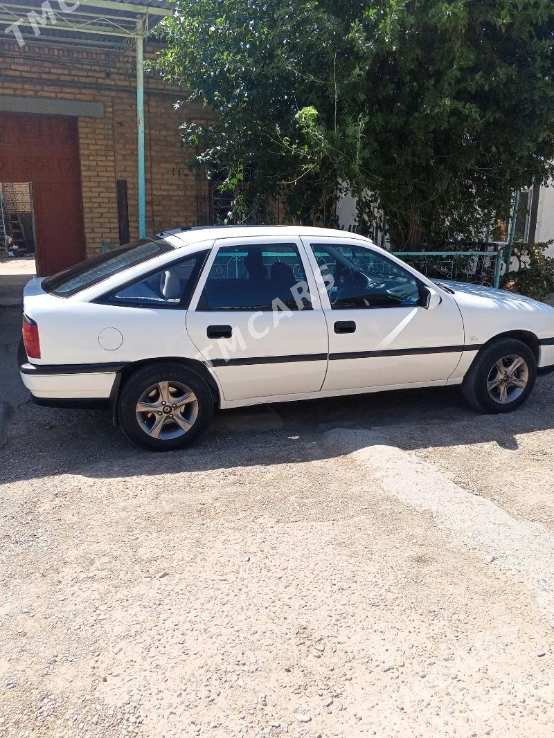 Opel Vectra 1990 - 30 000 TMT - Türkmenabat - img 3