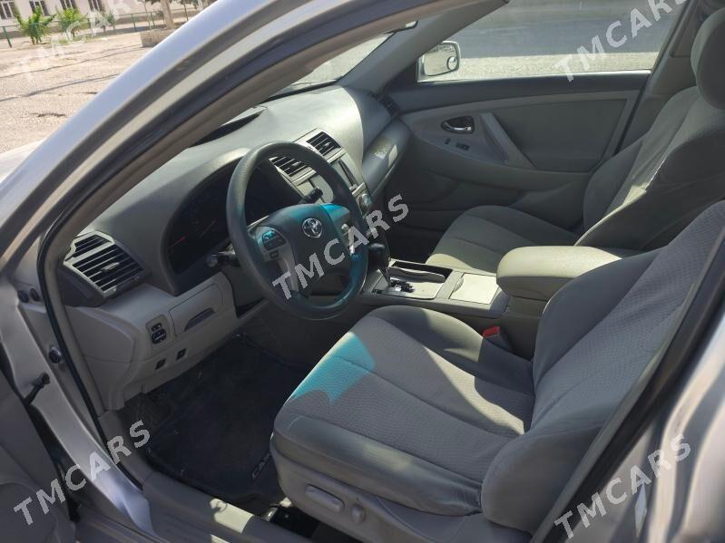 Toyota Camry 2010 - 157 000 TMT - Aşgabat - img 3