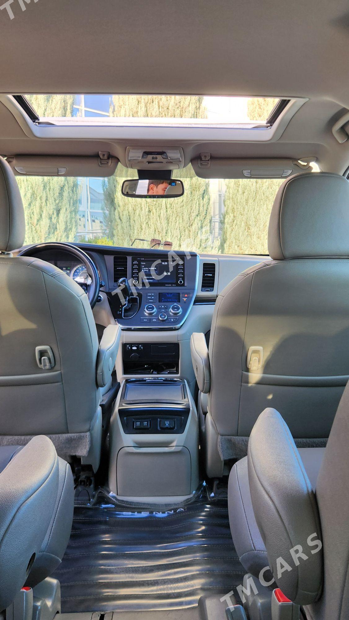 Toyota Sienna 2018 - 470 000 TMT - Ашхабад - img 3