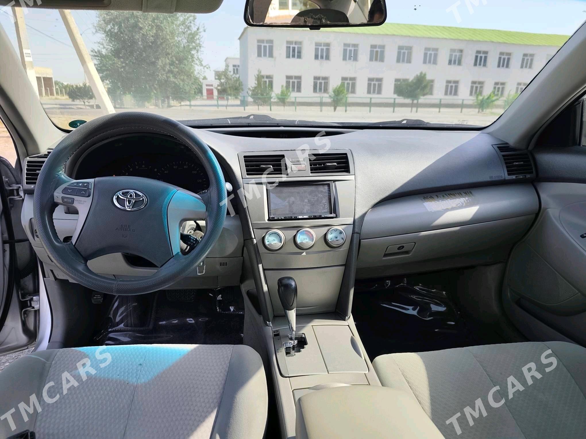 Toyota Camry 2010 - 157 000 TMT - Aşgabat - img 6