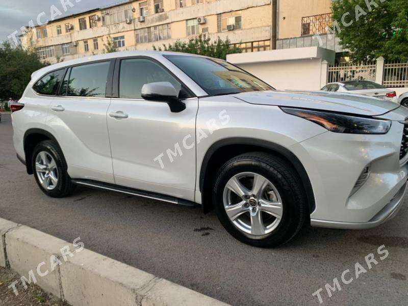 Toyota Highlander 2022 - 515 000 TMT - Ашхабад - img 4