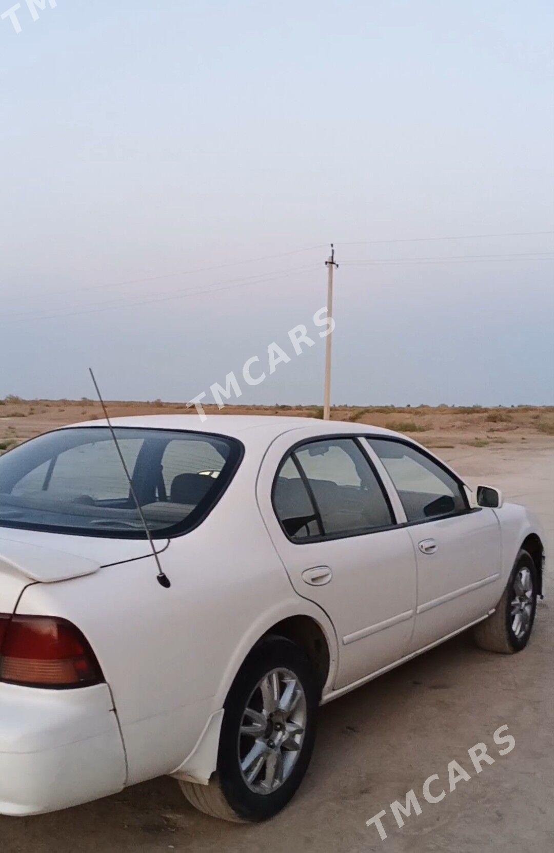 Nissan Maxima 1996 - 40 000 TMT - Gubadag - img 4