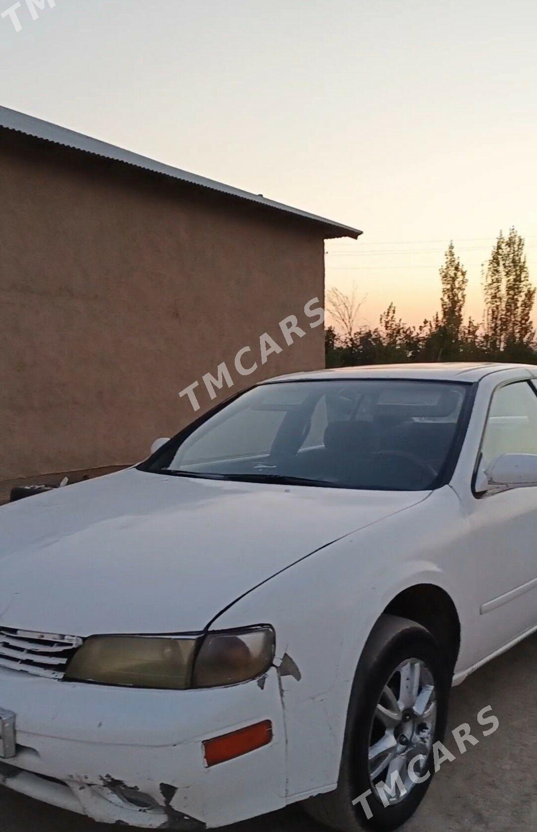 Nissan Maxima 1996 - 40 000 TMT - Gubadag - img 3
