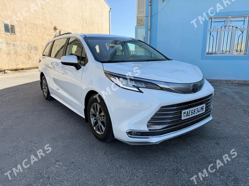 Toyota Sienna 2022 - 470 000 TMT - Мургап - img 6